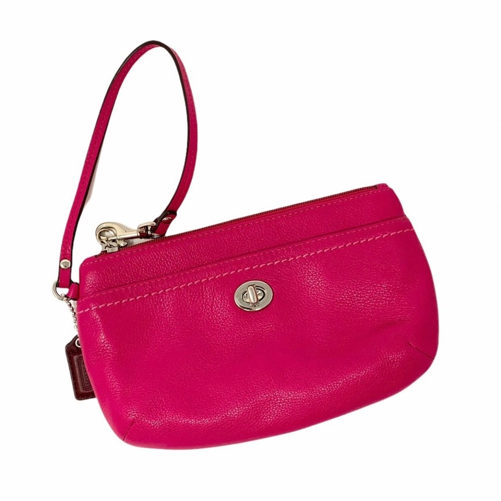 Coach Park Pink Leather Turnlock Wristlet Clutch